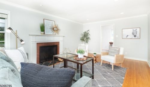 1 Burroughs Way, Maplewood, NJ 07040-1410