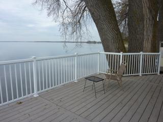 321 Lakeshore Dr, Sedan MN  56334-1110 exterior
