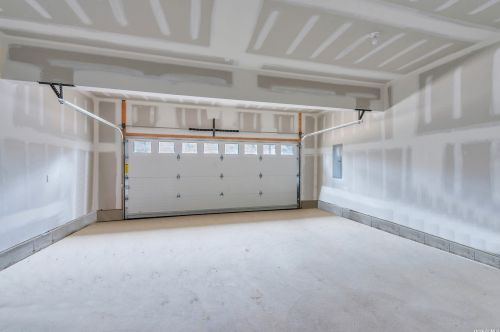 594 Canal Rd, Mount Sinai NY  11766-3307 exterior