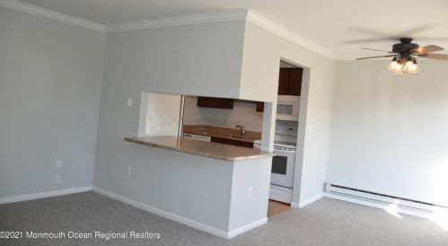 A-4 Hilltop Ter, Monmouth Hills, NJ 07732