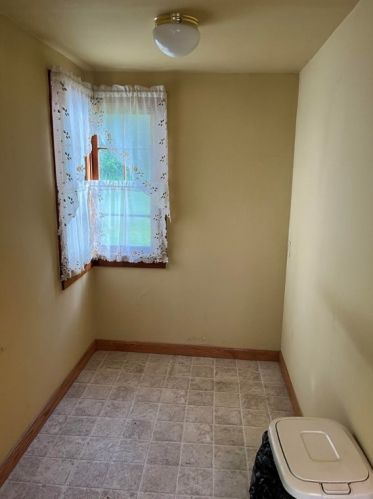 1259 Water Ave, Hermitage PA  16148-1320 exterior
