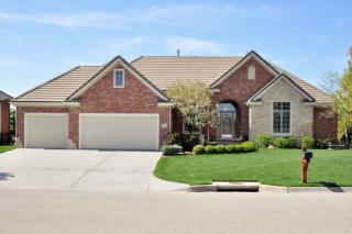 2021 Harborlight St, Wichita KS  67204-2573 exterior