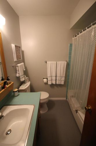 5725 89th St, Milwaukee WI  53225-2810 exterior