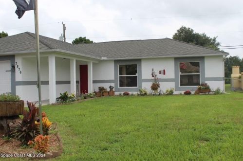 7876 99th Ct, Vero Beach, FL 32967-6425