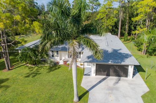 16745 Wiltshire Dr, Town Of Loxahatchee Groves FL  33470-4060 exterior