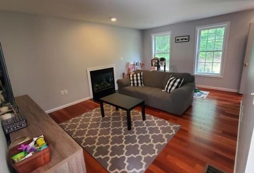 54 Sawmill Rd, Hillsboro NH  03244-5221 exterior