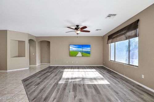 11955 141st Dr, Sun City, AZ 85379-4941