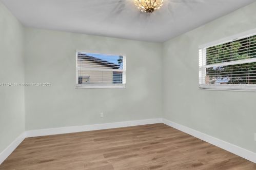 7720 35th St, Hollywood FL  33024-2213 exterior