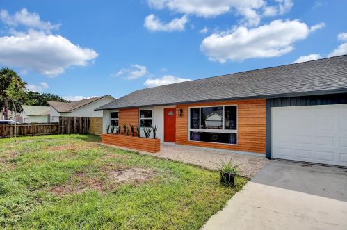 3026 Dunlin Rd, Delray Beach, FL 33444-3303
