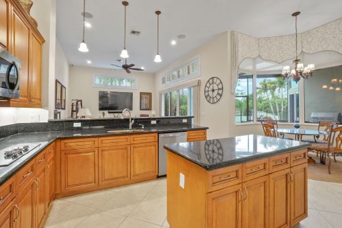 523 Squire Johns Ln, Palm City FL  34990-7824 exterior