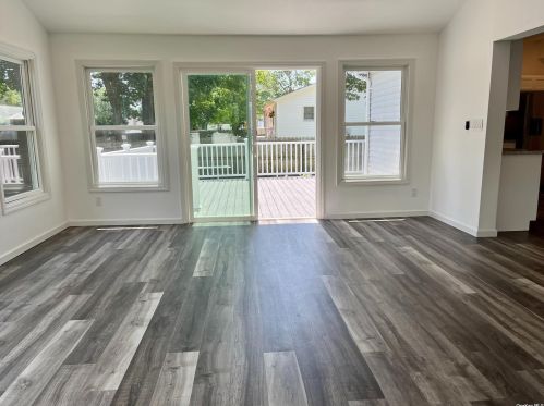 111 9th Ave, Holtsville NY  11742-2336 exterior