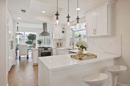 8202 Thistle Ct, Orange, CA 92869-4571