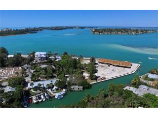 25 Lands End Ln, Sarasota, FL 34242-1147