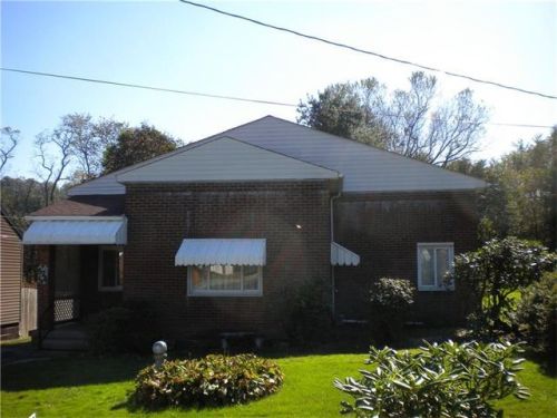 524 Ludwig St, Greenock, PA 15047-1138