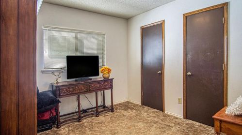 3848 Rolling Mdw Dr, Bedford TX  76021-2640 exterior