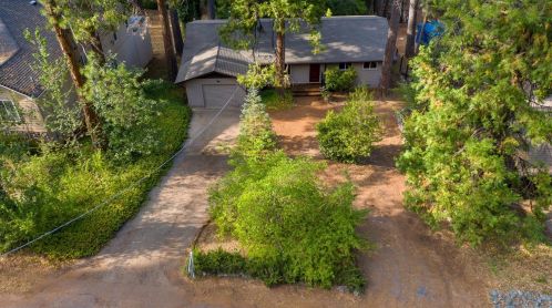 10752 Footwall Dr, Grass Valley, CA 95945-7439