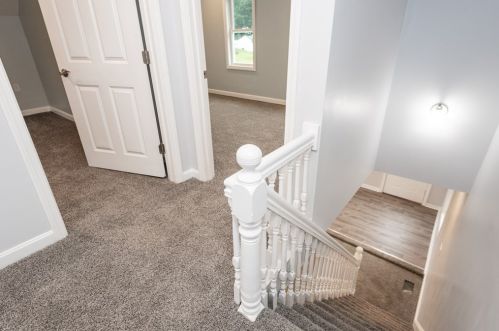 27 Canobieola Rd, Methuen MA  01844-1606 exterior