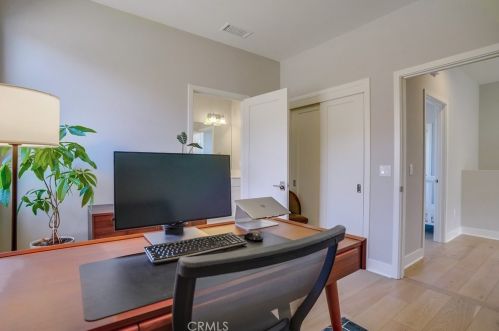18510 Grevillea Ave, Redondo Beach CA  90278-4630 exterior
