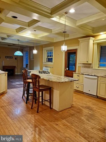 1339 Dekalb St, Norristown PA  19401-3403 exterior