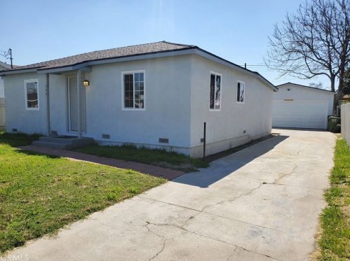 340 Elm St, Compton CA  90220-2113 exterior