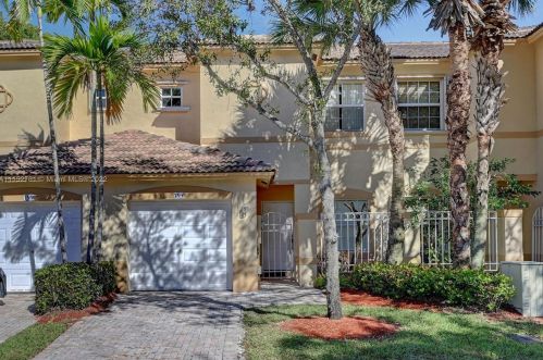 795 170th Ter, Hollywood, FL 33028-2117