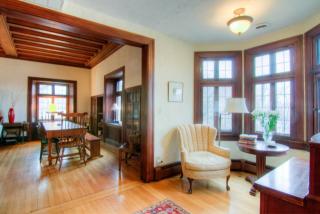 2485 Fairmount Blvd, Cleveland OH  44106-3149 exterior