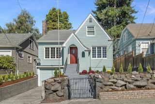 106 73 St, Seattle WA  98117-4815 exterior