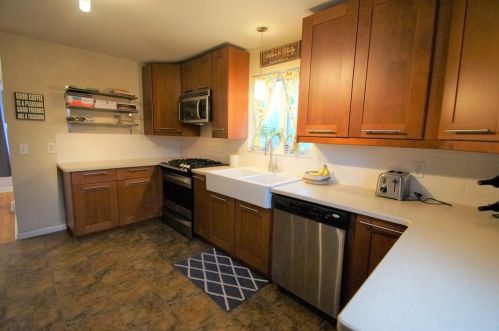 4127 Clearpoint Dr, Cincinnati, OH 45247-6903