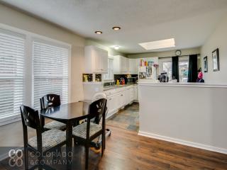 1245 Jackson St, Denver CO  80206-3527 exterior