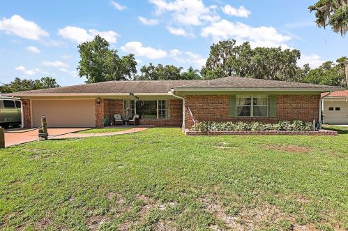 7 Live Oak Ave, Howey In The Hills, FL 34797-3029