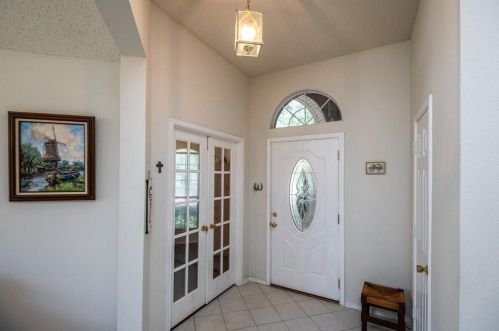 621 Oakbrook Dr, Burleson, TX 76028-6387
