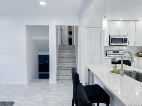 8217 Explorador Calle, Denver CO  80229-5566 exterior