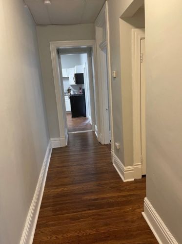 31 Euclid Ave, Pittsburgh PA  15206-1611 exterior