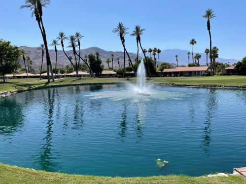 16 La Cerra Cir, Rancho Mirage CA  92270-3808 exterior