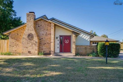 1438 Cherokee Cir, Burkburnett, TX 76354-2845