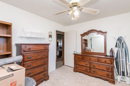 6936 89th St, Milwaukee WI  53224-4702 exterior