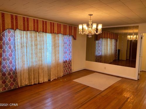 4210 Kelson Ave, Marianna FL  32446-8210 exterior