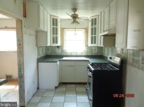 2815 Berkley St, Camden NJ  08105-2827 exterior