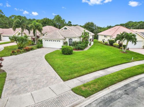 540 New Castle Cv, Fort Pierce, FL 34986-3406