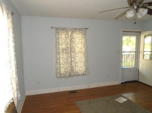 6015 Eleanor St, Cincinnati, OH 45227-4222