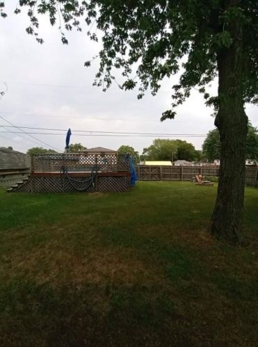 328 Huber Blvd, Hobart IN  46342-1105 exterior