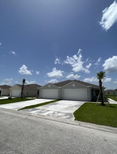 9114 Aegean Cir, Lehigh Acres, FL 33936-6064