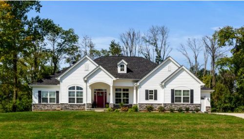 10585 Brittney Dr, New Haven, OH 45030-9033