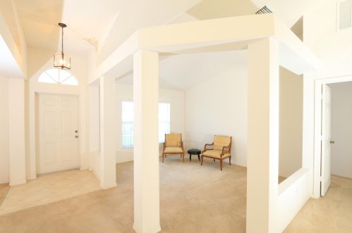 343 Aurora St, Fort Pierce, FL 34983-1578