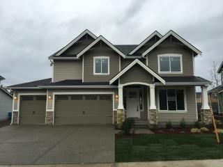 18516 123rd Ave, Puyallup, WA 98374