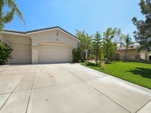 6627 Windsong Ct, San Bernardino, CA 92407-5183