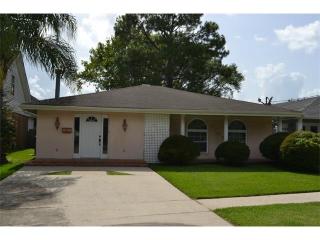 3708 Lake Villa Dr, Metairie, LA 70002-4332