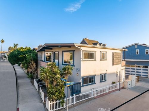1917 Balboa Blvd, Newport Beach, CA 92663-4311