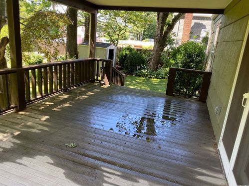 205 4th St, Elwood NY  11731-3525 exterior