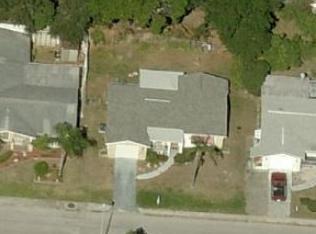 3329 Atlantis Dr, Tarpon Springs FL  34691-4809 exterior